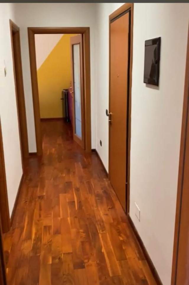 Tirane, jepet me qera apartament 2+1+BLK Kati 2, 60 m² 700 Euro (vaso pasha)