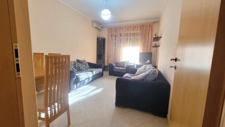 !!SHITUR!!Durres, shitet apartament 1+1+Ballkon Kati 3, 63 m² 60.000 €