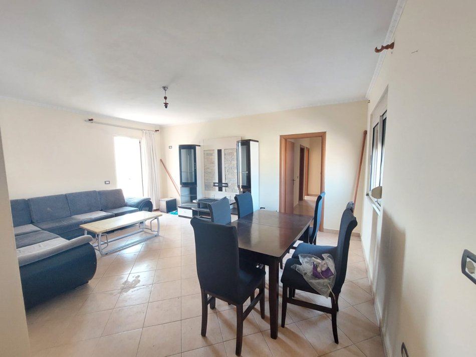 Durres, shitet apartament 2+1+Ballkon Kati 9, 122 m² 100.000 € (Prane Parkut Vala, Durres)
