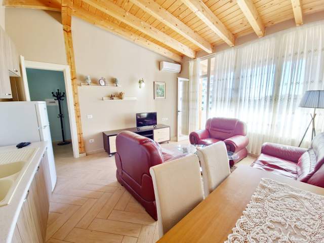 !!!  Dhene  !!!   Durres, jap me qera apartament 1+1 Kati 3, 68 m² 320 Euro (Prane Shkolles Italiane, Vollga, Durres)