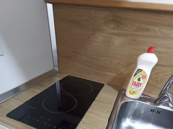 Tirane, jepet me qera garsonier 1+1 Kati 0, 35 m² 400 € (21 Dhjetori)