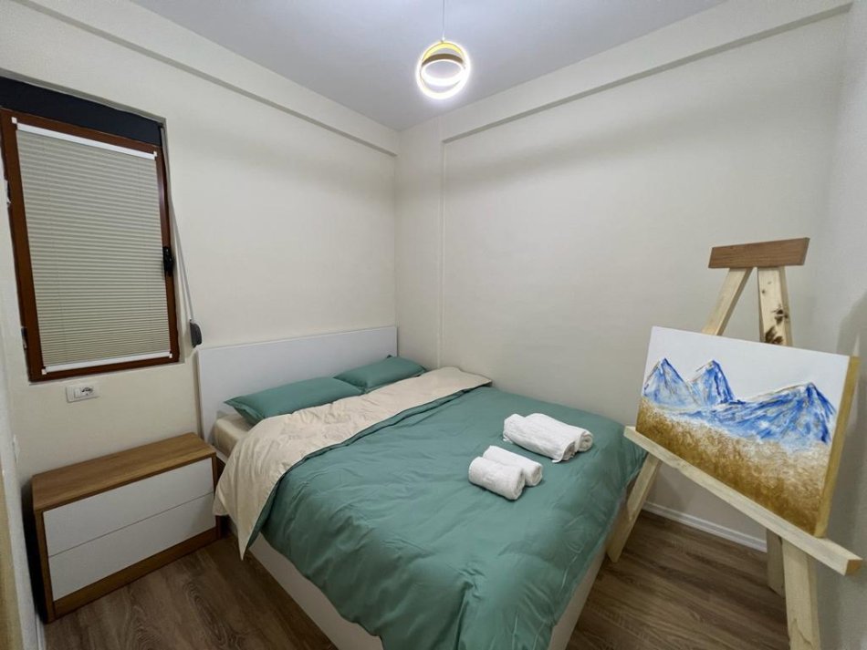 Tirane, shitet apartament 1+1+Ballkon, Kati 10, 65 m² 89,000 € (Rruga Teodor Keko)