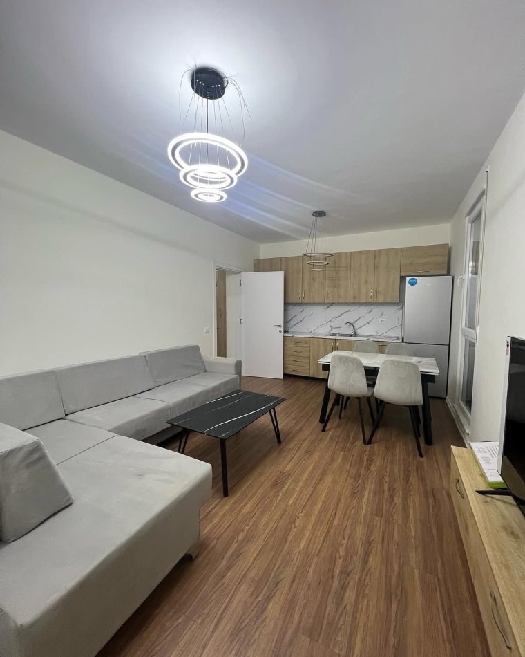 Tirane, Liste me oferta apartament 1+1+Ballkon Kati 8, 69 m² 120.000 € (Hamdi Pepo)