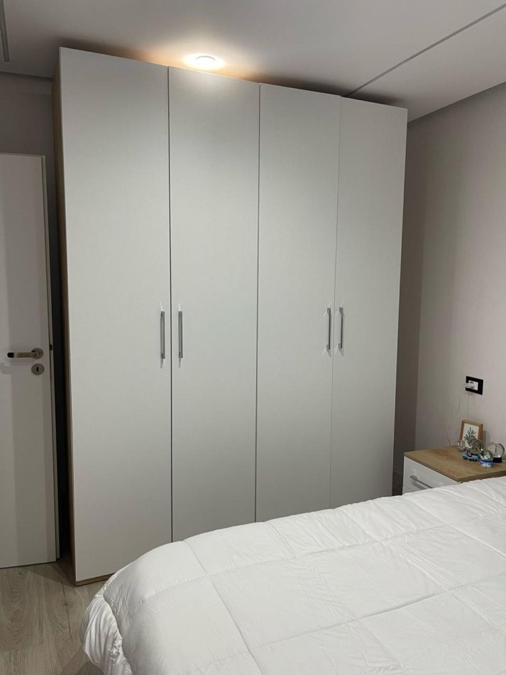 Tirane, jepet me qera apartament 1+1 Kati 1, 50 m² 500 € (21 Dhjetori)