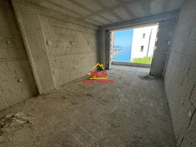 Vlore, shitet apartament 1+1+BLK Kati 3, 81 m² 1.000 Euro/m2 (Rruga Dhimiter Konomi, Vlore)
