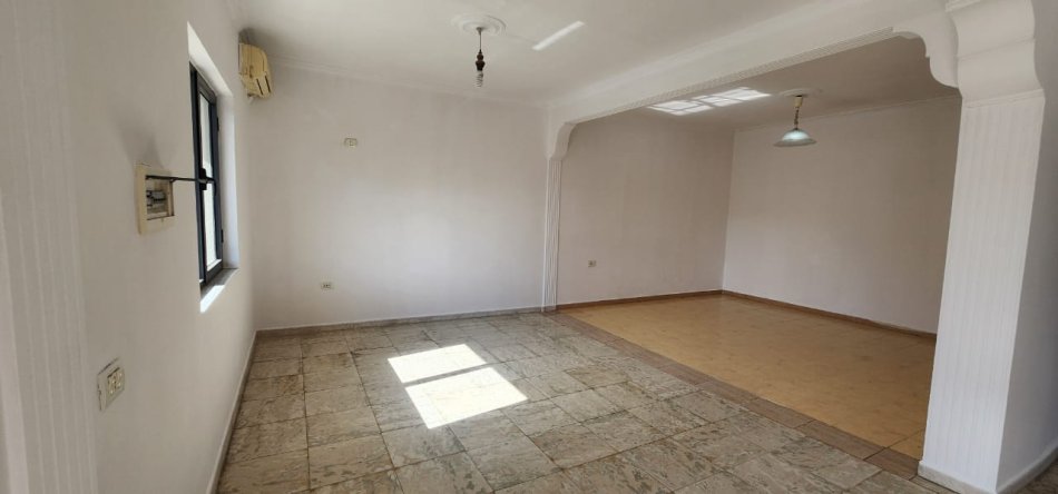 Tirane, shitet apartament 2+1 Kati 2, 150 m² 224.250 € (Selite)