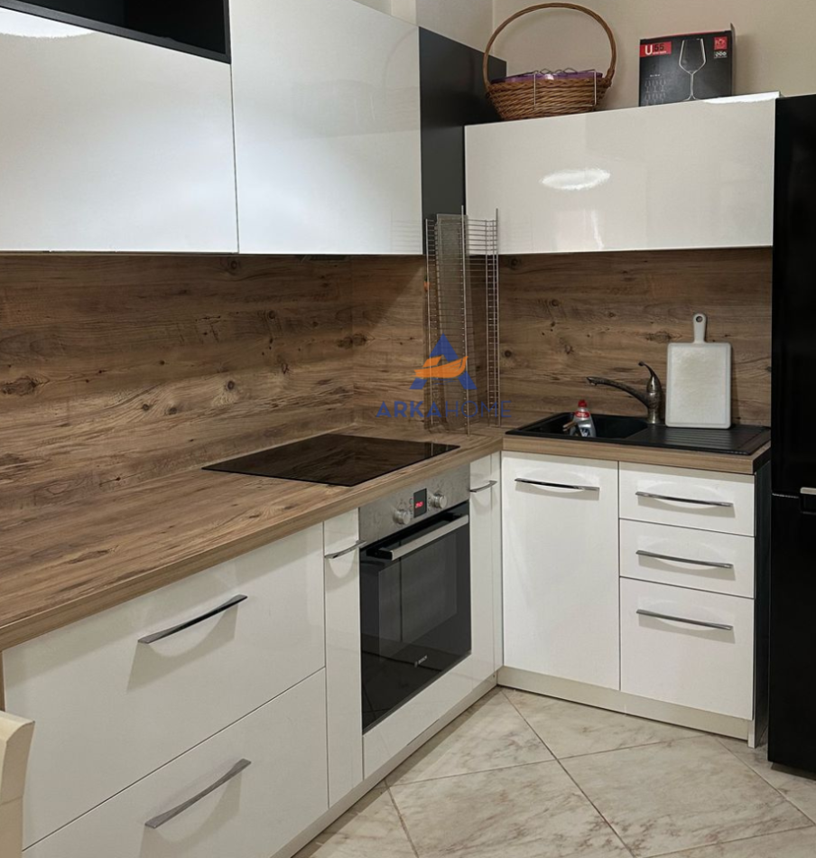 JEPET ME QERA APARTAMENT 1+1+Ballkon Kati 2, 70 m² 380 € (Qesarak)