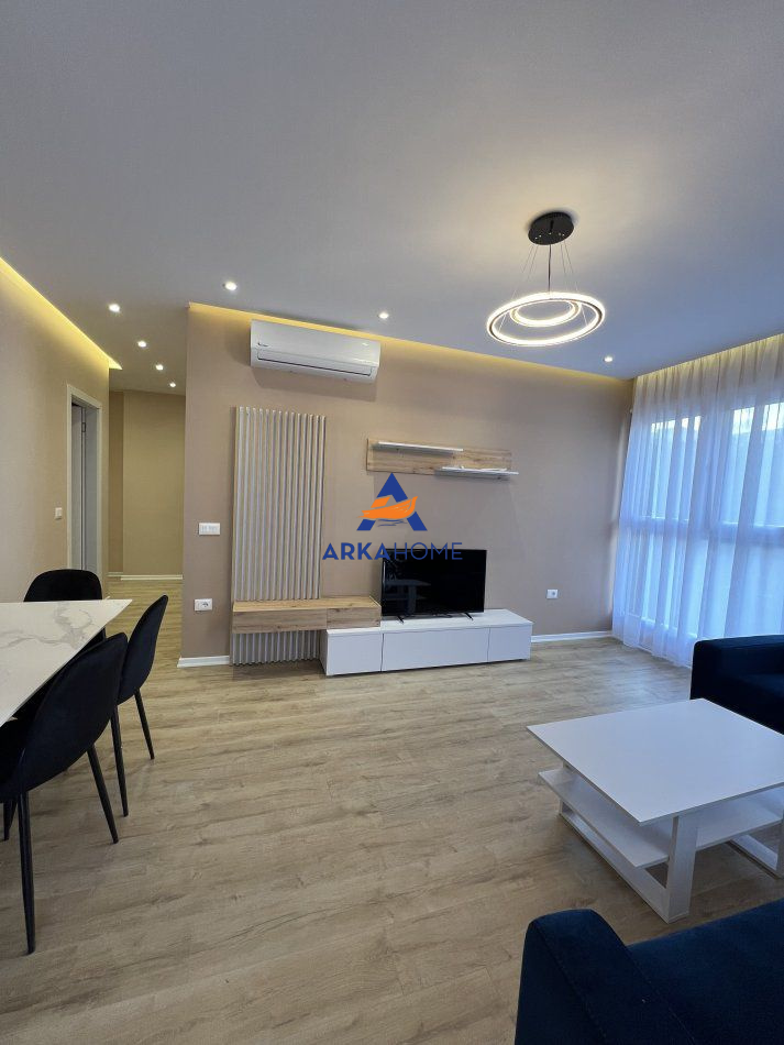 JEPET APARTAMENT ME QERA 1+1+BALLKON TRIO TOWERS RESIDENCE DON BOSKO 600 EURO