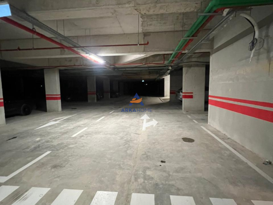 Tirane, jepet me qera apartament 2+1+Ballkon Kati 9, 100 m² 600 € (TEK RIVER REZIDENCE, PRANE ISH FUSHES AVIACIONI)