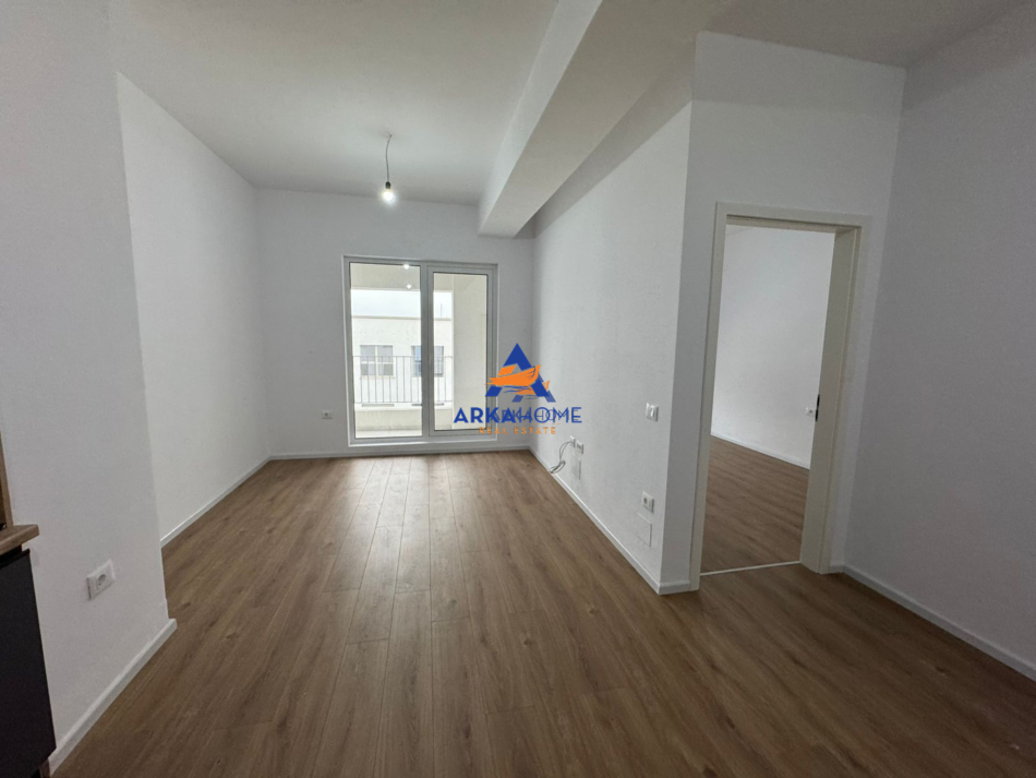Tirane, jepet me qera apartament 1+1+Ballkon Kati 7, 60 m² 300 € (PRANE REZIDENCES KAIMI)