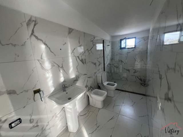 Golem, shitet apartament 2+1+BLK Kati 6, 78 m² 115.000 Euro (Bulevardi i Pishave, Golem, Kavaje)