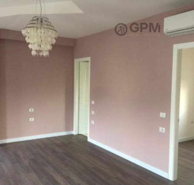 Tirane, shitet Vile 4+1+BLK Kati 3, 300 m² 570.000 Euro (Lunder)