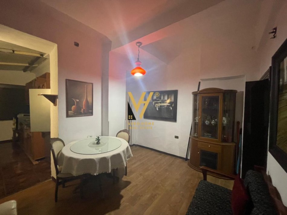Tirane, jepet me qera apartament 2+1 Kati 2, 105 m² 600 € (STADIUMI DINAMO)