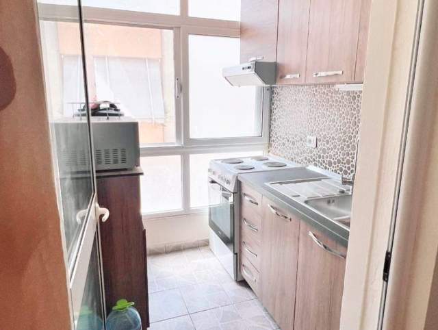 Tirane, jepet me qera apartament 1+1+BLK Kati 3, 61 m² 390 Euro (Rruga Rrapo Hekali)