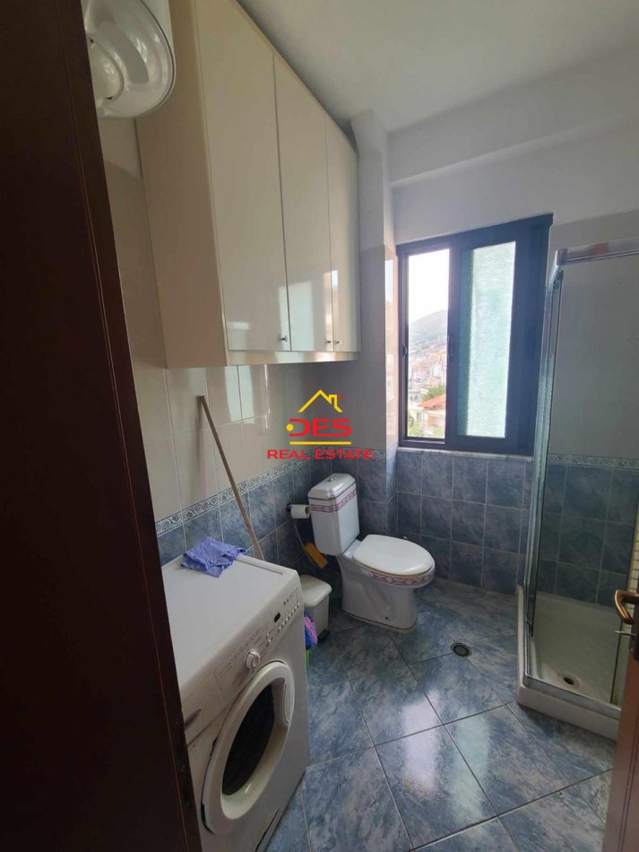 Sarande, shitet apartament 1+1+Ballkon Kati 3, 65 m² 