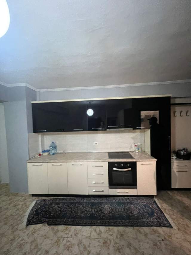 Tirane, jepet me qera apartament 2+1+BLK Kati 6, 120 m² 400 Euro (Dritan Hoxha)