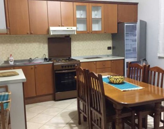 Tirane, jepet me qera apartament 2+1+BLK Kati 2, 97 m² 700 Euro (sotir kolea)