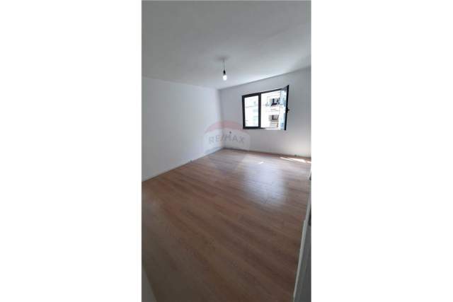 Shqiperi, shitet apartament 2+1+BLK Kati 2, 59 m² 65.000 Euro (Rruga Ifran Tomini)