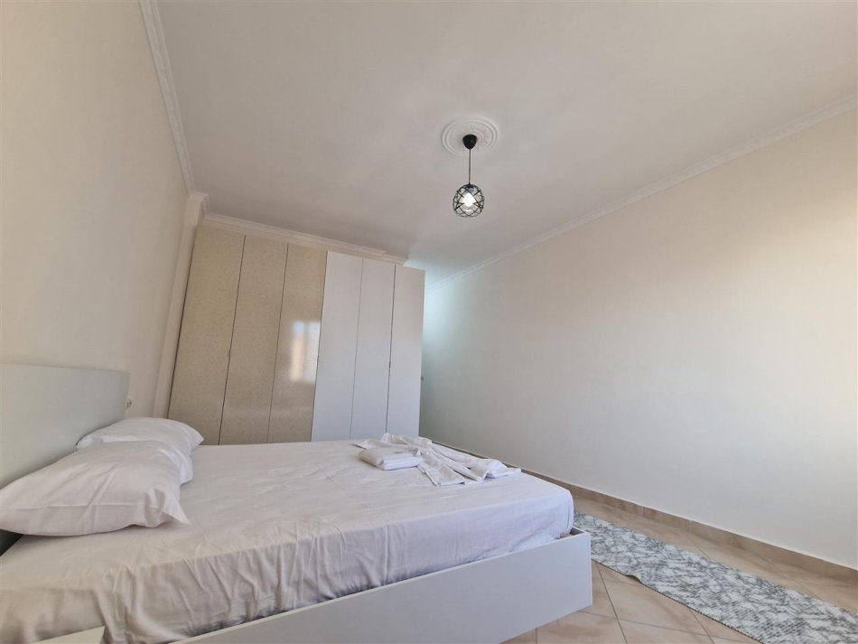 Durres, shes apartament 3+1 Kati 8, 120 m² 133.000 € (Iliria, Plazh Durres)