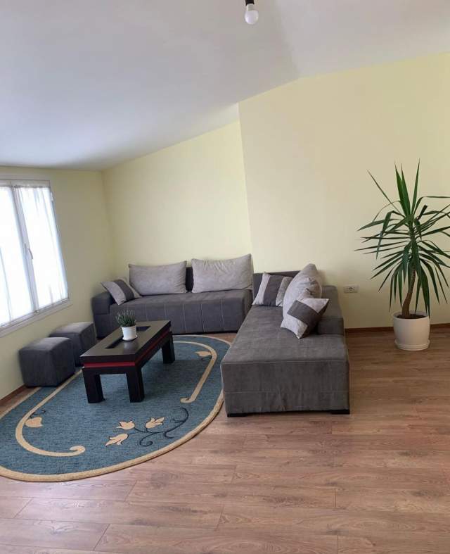 Tirane, jepet me qera apartament 2+1+BLK Kati 4, 90 m² 35.000 Leke (rruga Siri Kodra)