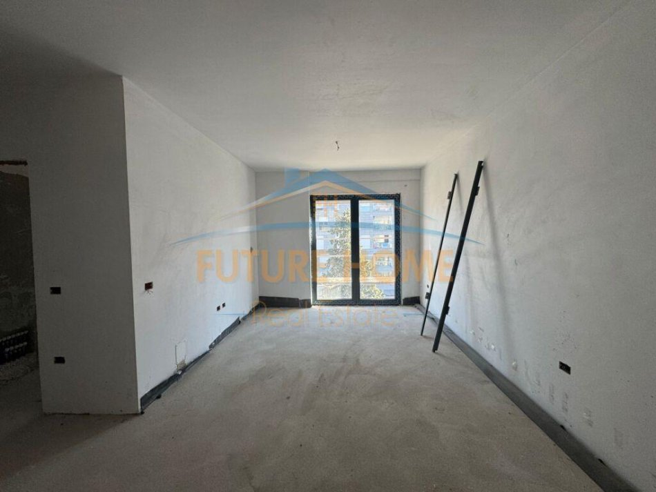 Tirane, shitet apartament 1+1 Kati 3, 66 m² 122.000 € (don bosko)