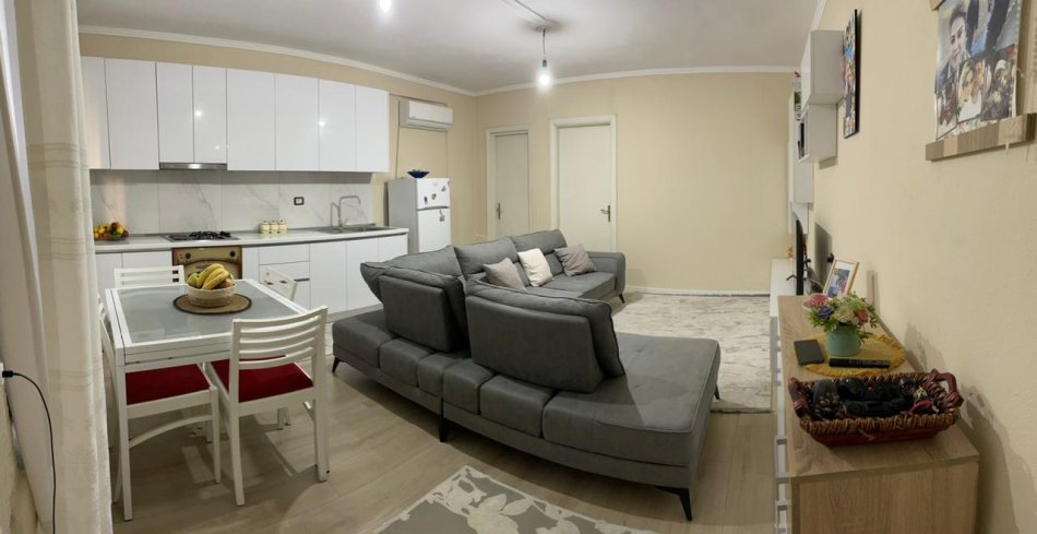 Tirane, jepet me qera apartament 1+1 Kati 1, 70 m² 450 € (rruga jordan misja)