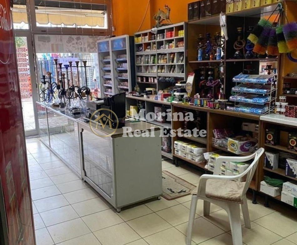 Tirane, shitet ambjent biznesi Kati 0, 43 m² 120.000 € (Laprake/Rruga Gjimnazi Aleks Buda)