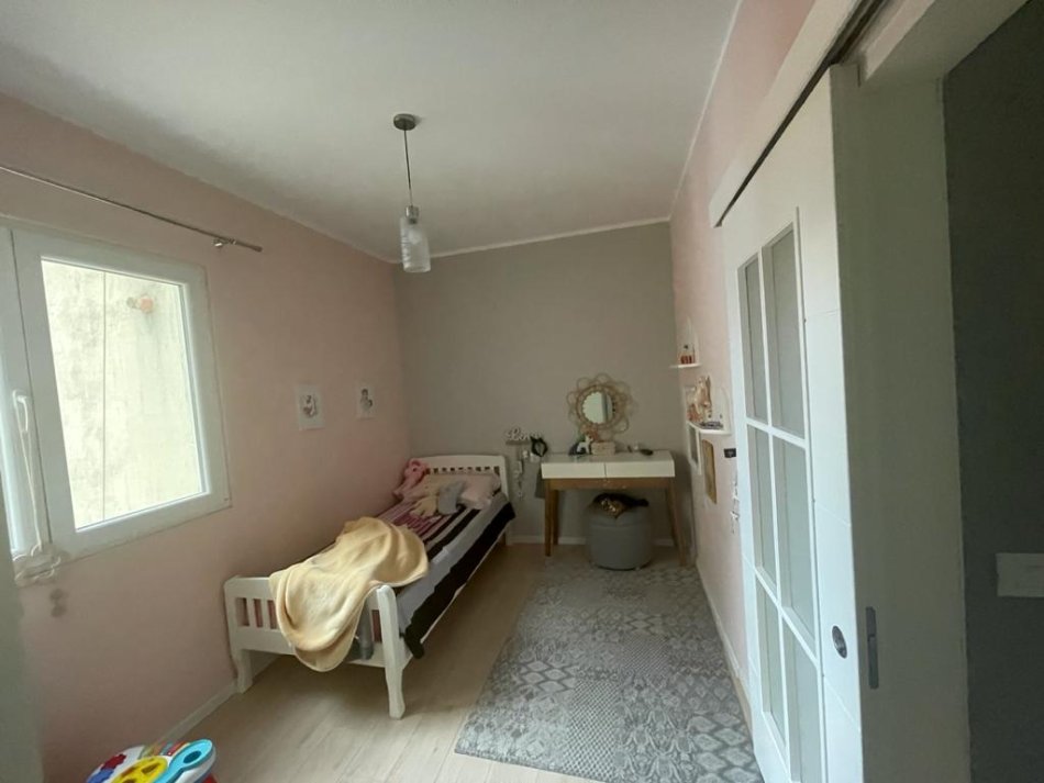 Tirane, shitet apartament 2+1+Ballkon Kati 5, 73 m² 168.000 € (Myslym shyri,rruga islam alla)