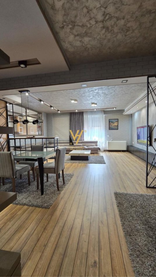 Tirane, shitet apartament 3+1+Ballkon Kati 6, 175 m² 525.000 € (MYSLYM SHYRI)