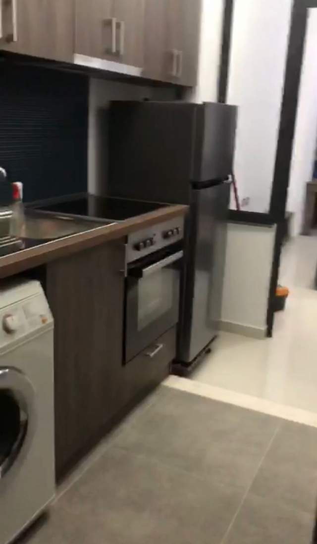 Tirane, jepet me qera garsonier 1+1 Kati 1, 30 m² 28.000 Leke (prane bar Artisti)