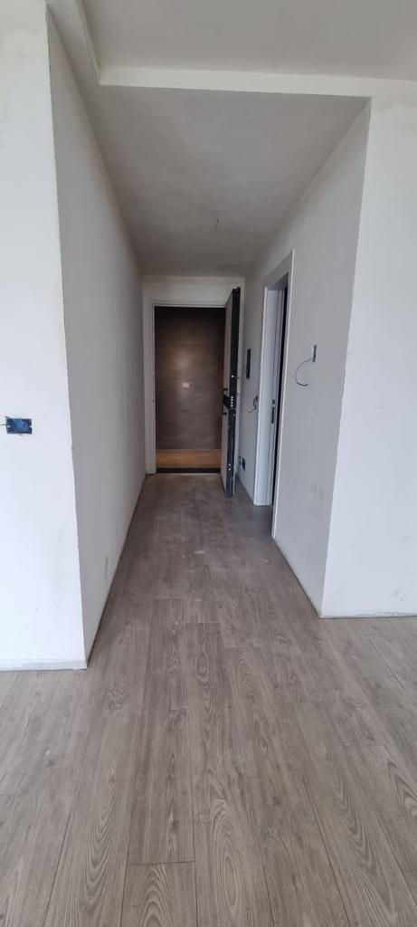 Tirane, shes apartament duplex 2+1+BLK Kati 1, 1.211 m² 165.000 Euro (Ish Parku)