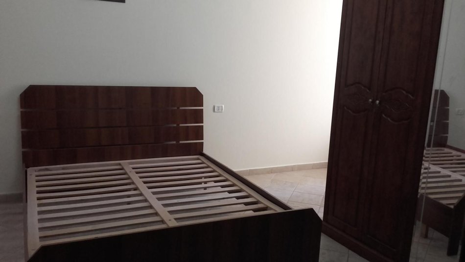 Tirane, jepet me qera apartament 2+1+Aneks+Ballkon Kati 8, 104 m² 650 € (rruga asim voksi , kompleksi panorama)