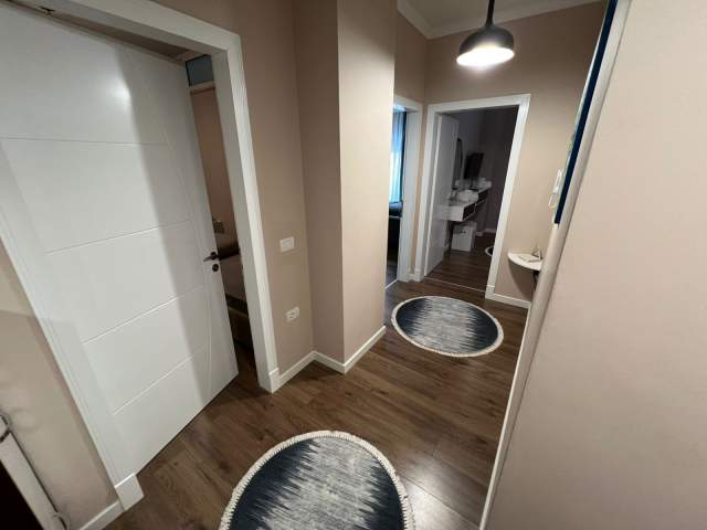 Korce, ofert apartament 2+1+BLK Kati 3, 90 m² 350 Euro (Pranë Shën Marias)