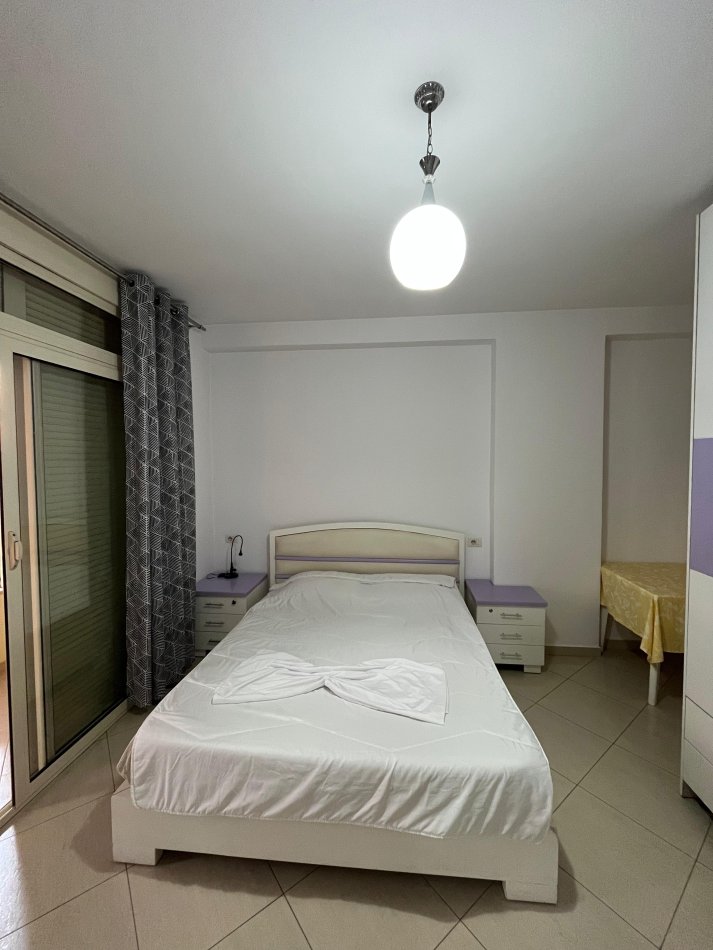 Tirane, jepet me qera apartament 2+1+Ballkon Kati 7, 650 € (Don Bosko, Viva Market)