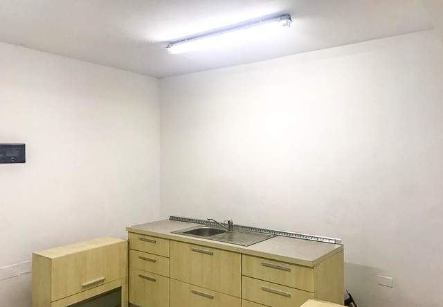 Tirane, shitet ambjent biznesi 72 m² 93.000 Euro