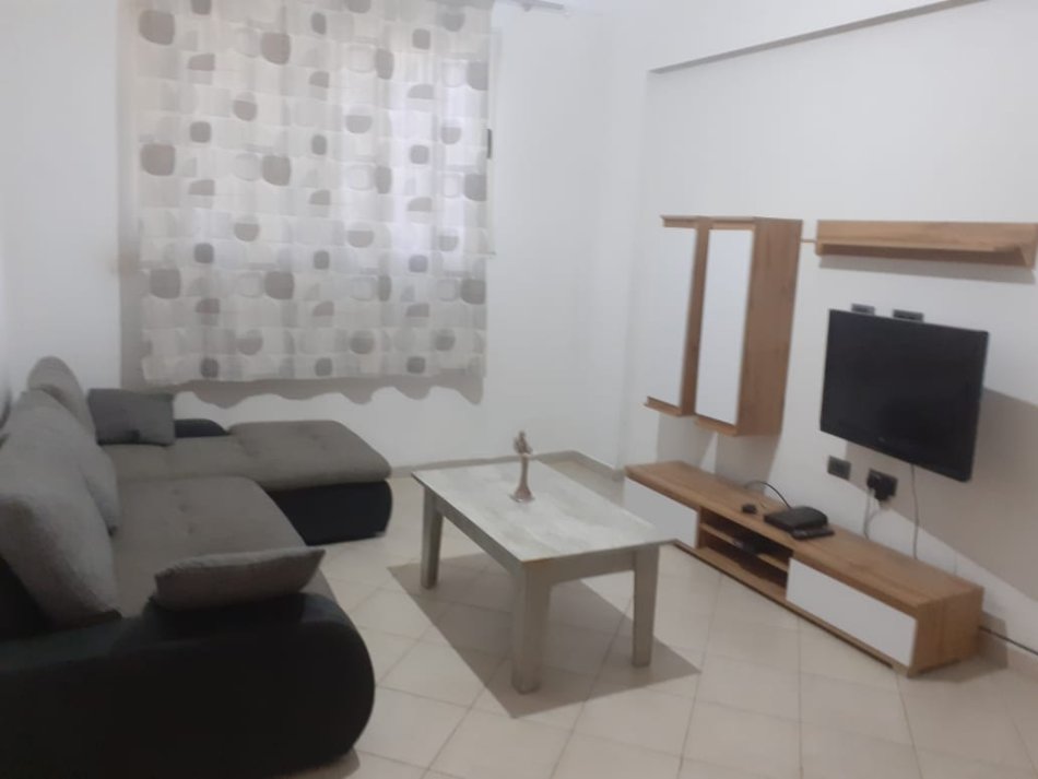 Tirane, shitet apartament 1+1+Ballkon Kati 0, 71 m² 74.500 € (Fresk)