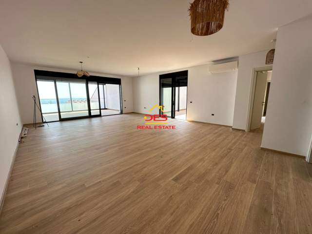 Dhermi, shitet apartament Kati 1, 150 m² 350.000 Euro (Dhermi)