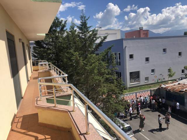 Tirane, shes ambjent biznesi Kati 3, 800 m² 490.000 Euro