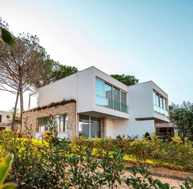 Durres, shes Vile 3+1+A+BLK Kati 0, 160 m² 465.000 Euro (GJiri i Lalzit)