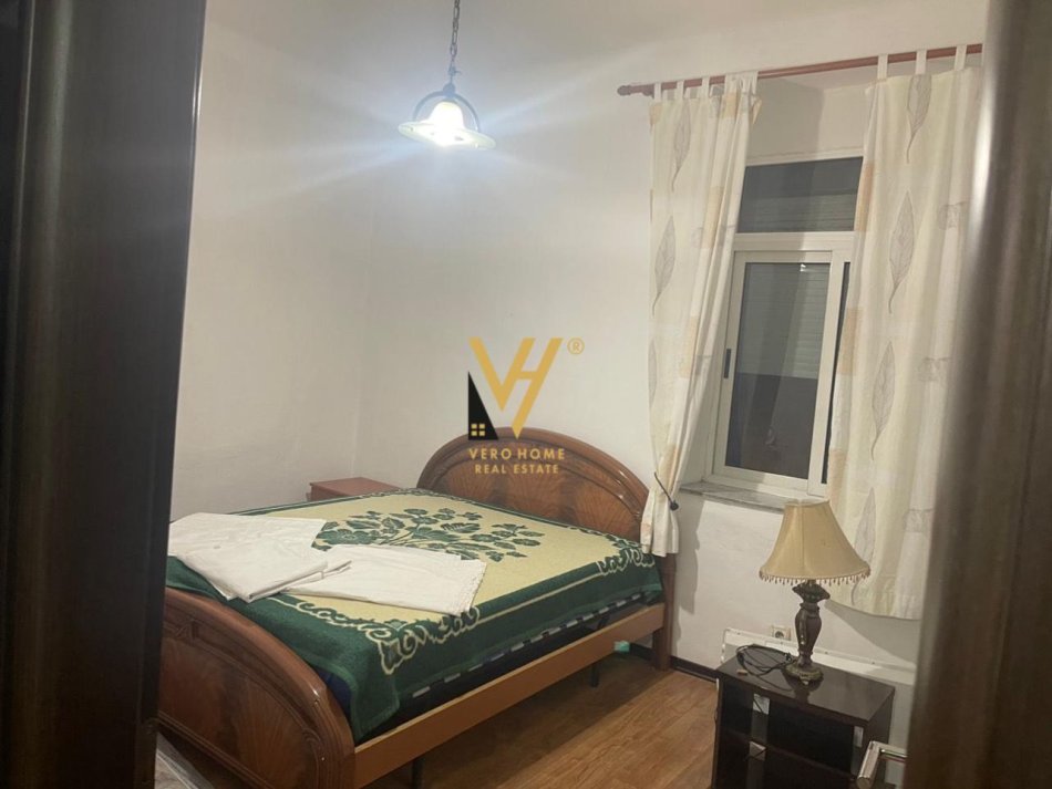 Tirane, jepet me qera apartament 2+1 Kati 2, 105 m² 600 € (STADIUMI DINAMO)