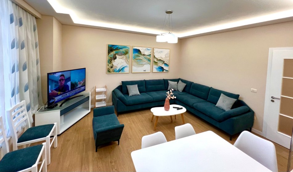 Tirane, jepet me qera apartament 1+1 Kati 5, 78 m² 550 € 