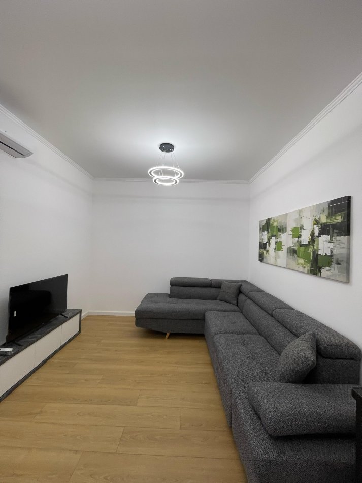 Tirane, shitet apartament 2+1+Ballkon Kati 6, 96 m² 148.000 € (Rruga Dritan Hoxha,)