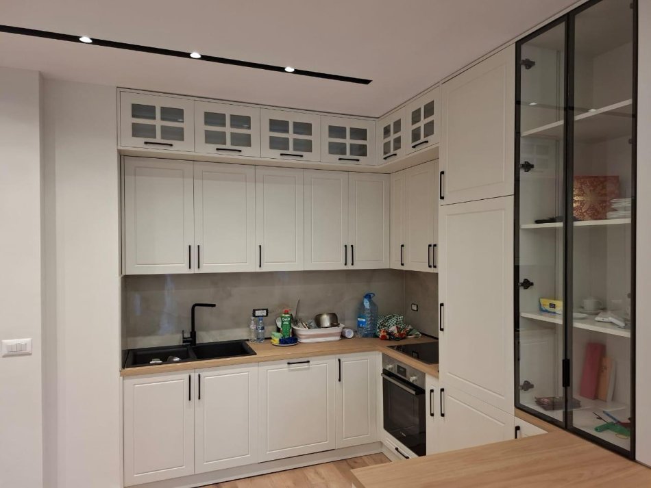 Tirane, shitet apartament 2+1+Ballkon Kati 3, 102 m² 225.000 € (Xhanfize Keko)