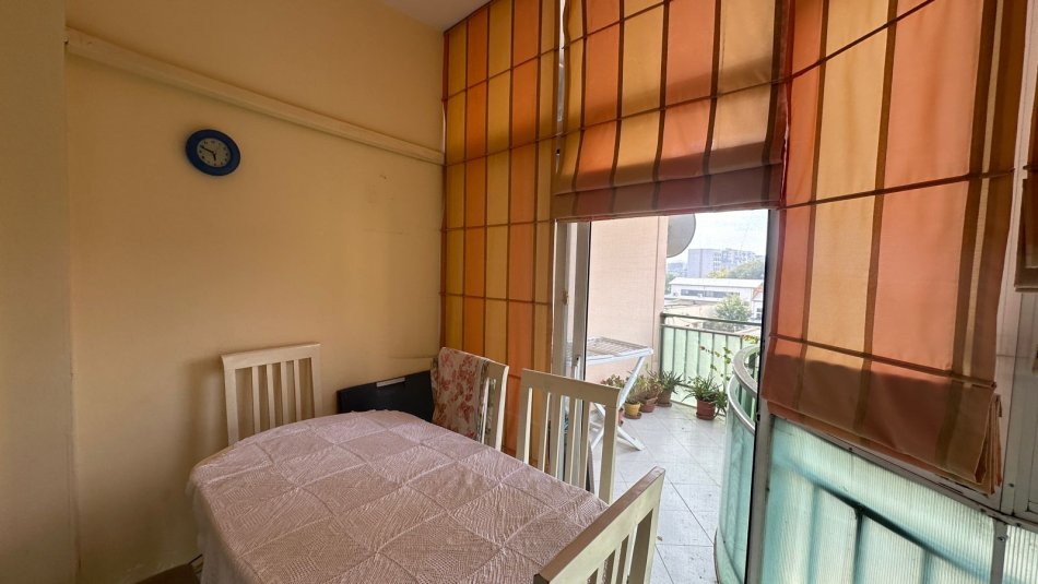 Tirane, shitet apartament 3+1 Kati 2, 136 m² 200.000 € (Porcelan)
