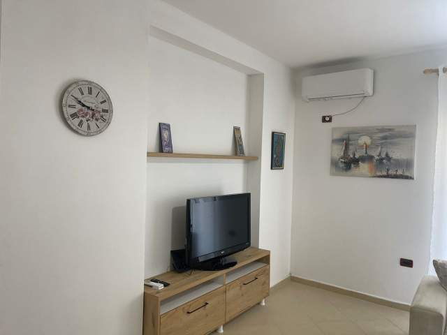 Vlore, shitet apartament 1+1 Kati 1, 65 m² 60.000 Euro (Stefan Pano  Uji Ftohte Vlore)