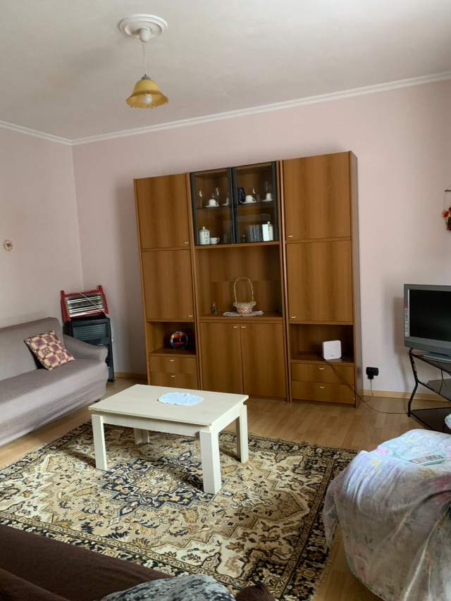 Tirane, jepet me qera apartament 2+1+A+BLK Kati 2, 130 m² 40.000 Leke (pas concord center)