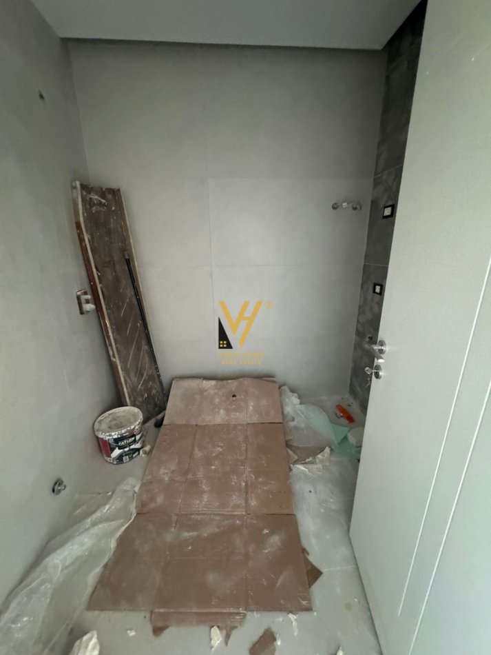 Tirane, shitet apartament 1+1+Ballkon Kati 7, 69 m² 165.000 € (RRUGA SULEJMAN DELVINA)
