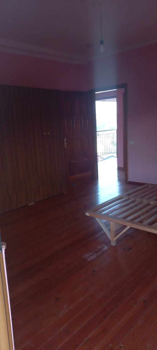 Tirane, jepet me qera apartament 2+1+BLK Kati 4, 100 m² 35.000 Leke (rruga Tonin Harapi)