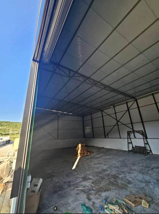 Tirane, jepet me qera ambjent biznesi Kati 0, 200 m² 1.000 € (Prush)
