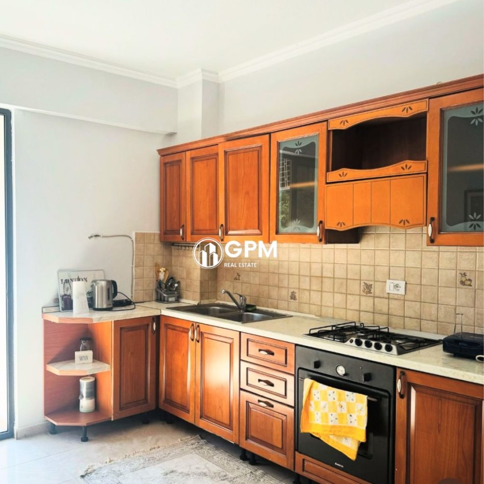 Tirane, shitet apartament 2+1 Kati 6, 113 m² (Lion Park 1)